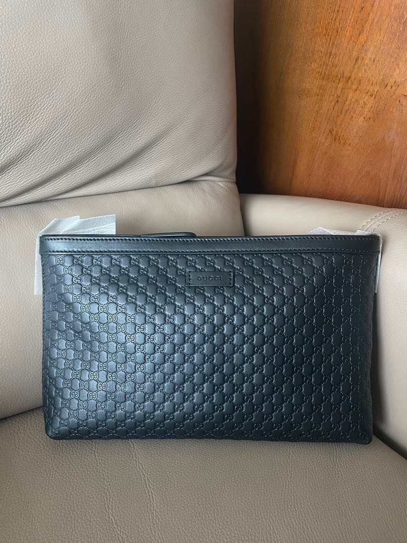 Gucci signature best sale soft men's bag
