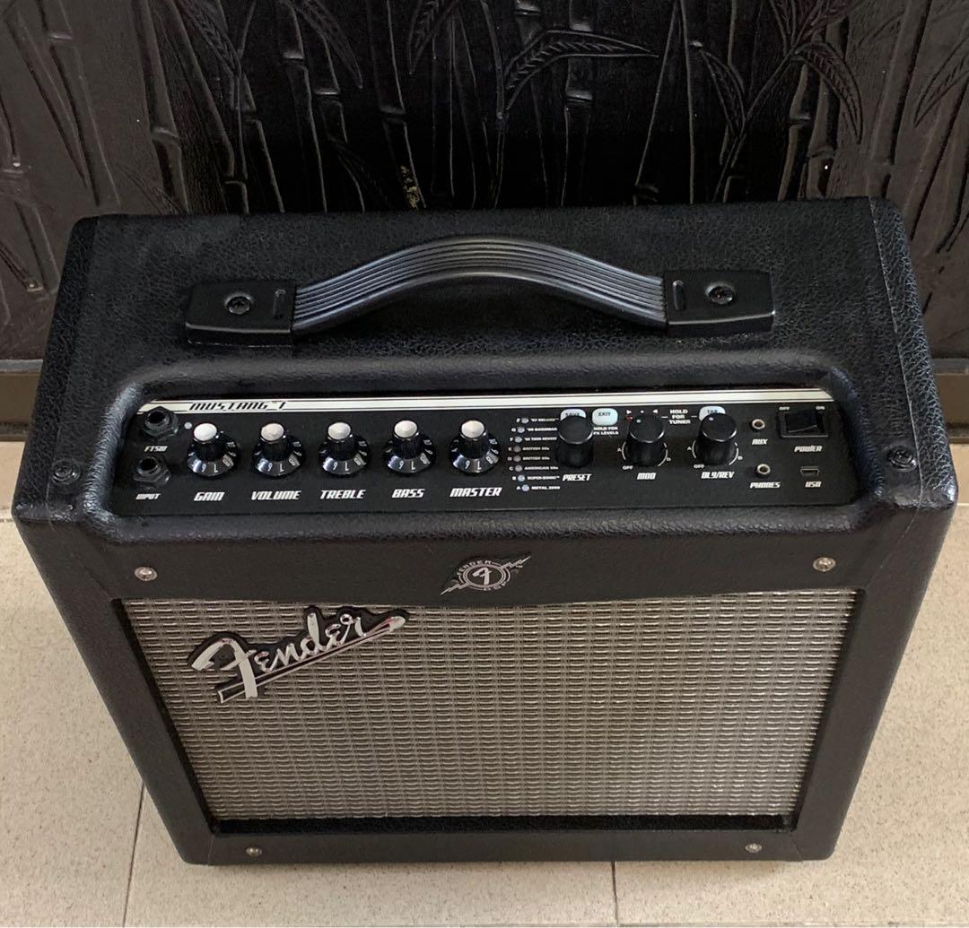 Fender mustang deals 1 v2 20w