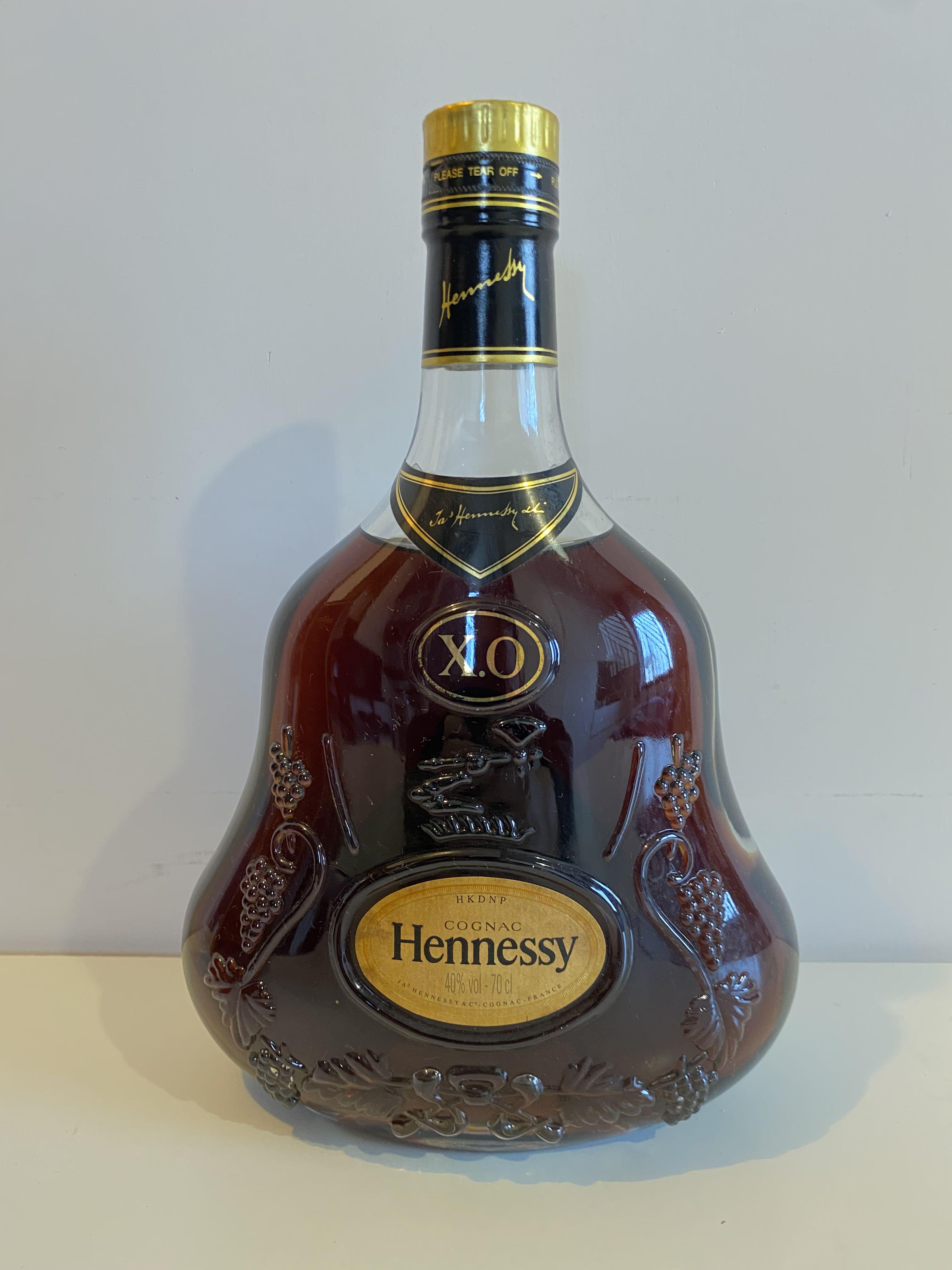 Hennessy XO 0.7L - 舊板紅盒，珍藏超過20 年, 嘢食& 嘢飲, 酒精飲料