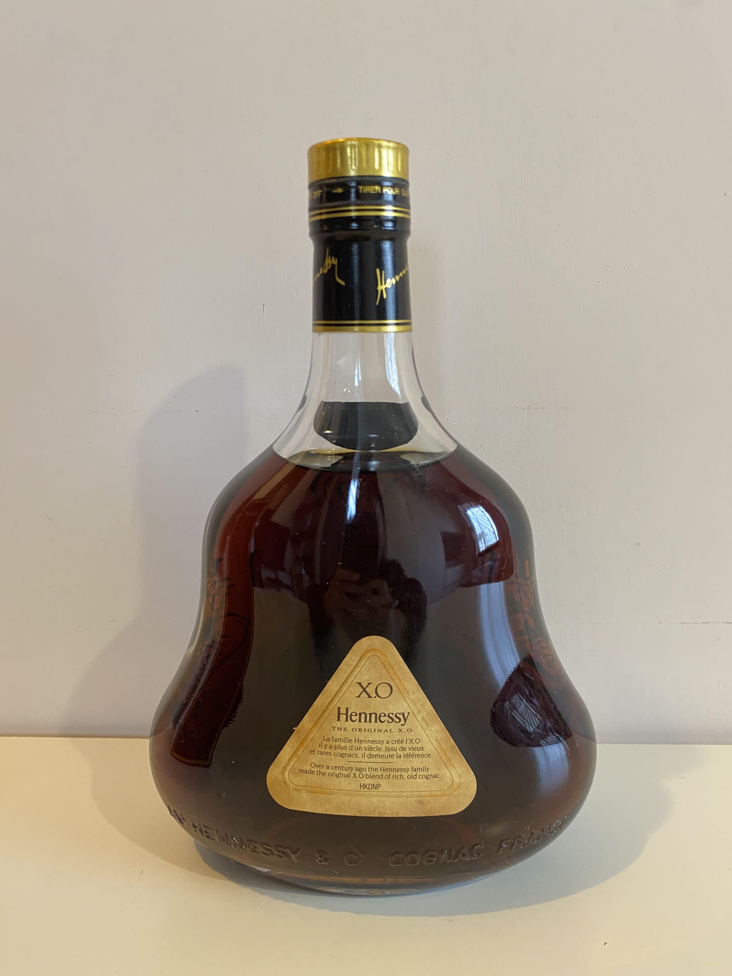 Hennessy XO 0.7L - 舊板紅盒，珍藏超過20 年, 嘢食& 嘢飲, 酒精飲料