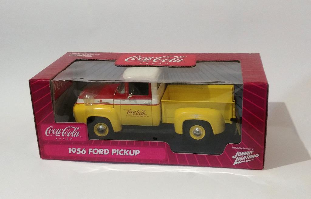 Johnny Lightning COCA-COLA Coke 1956 FORD PICKUP 1:18 Die Cast