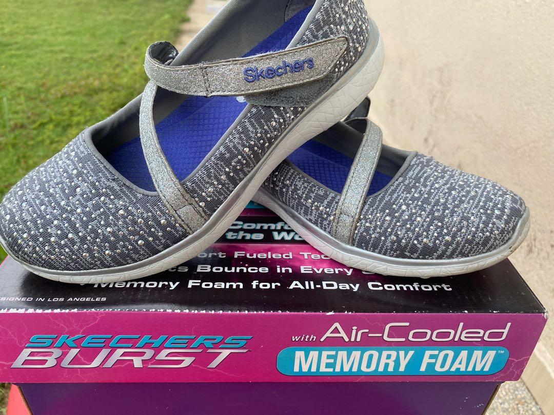 Kasut Skechers For Girl
