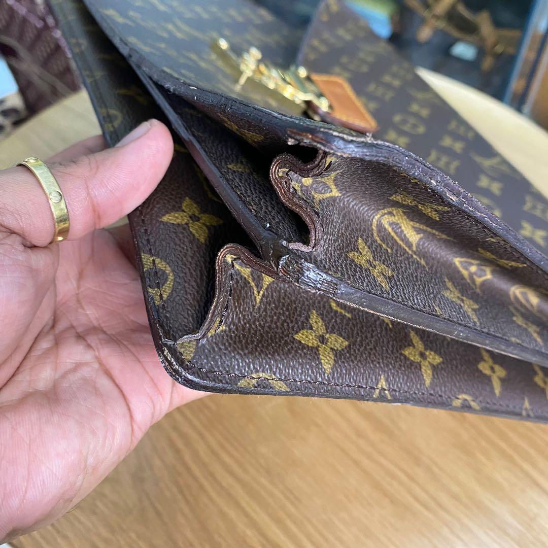 Louis Vuitton Toupie Monogram Bag, Luxury, Bags & Wallets on Carousell