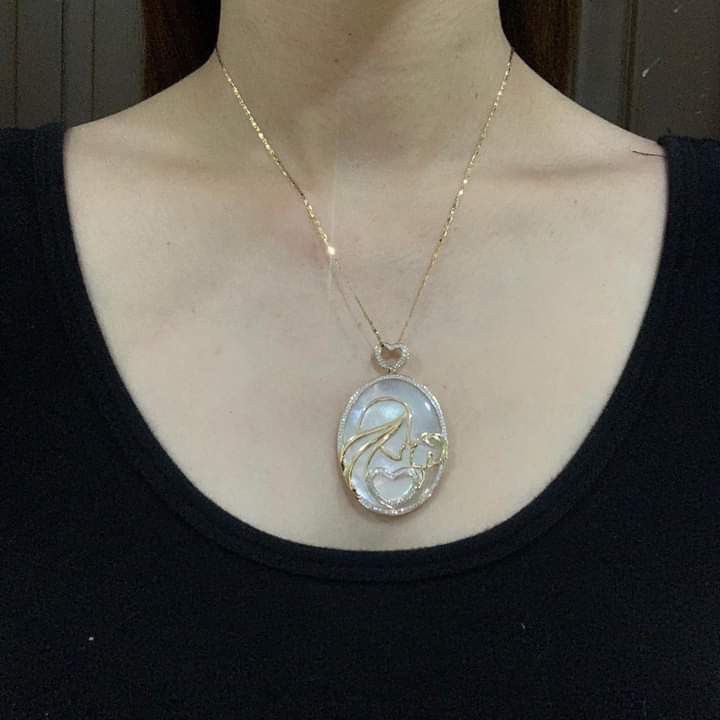 Mother of Pearl Pendant, Women's 