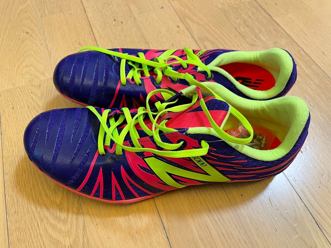 New balance silent hunter track spikes discount