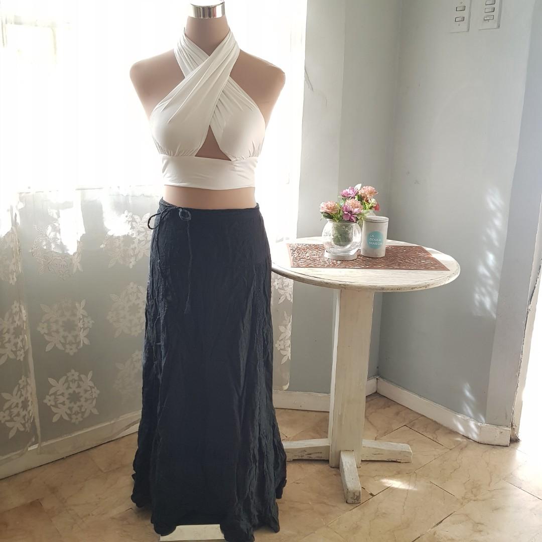 Old Navy beach skirt midi long black 