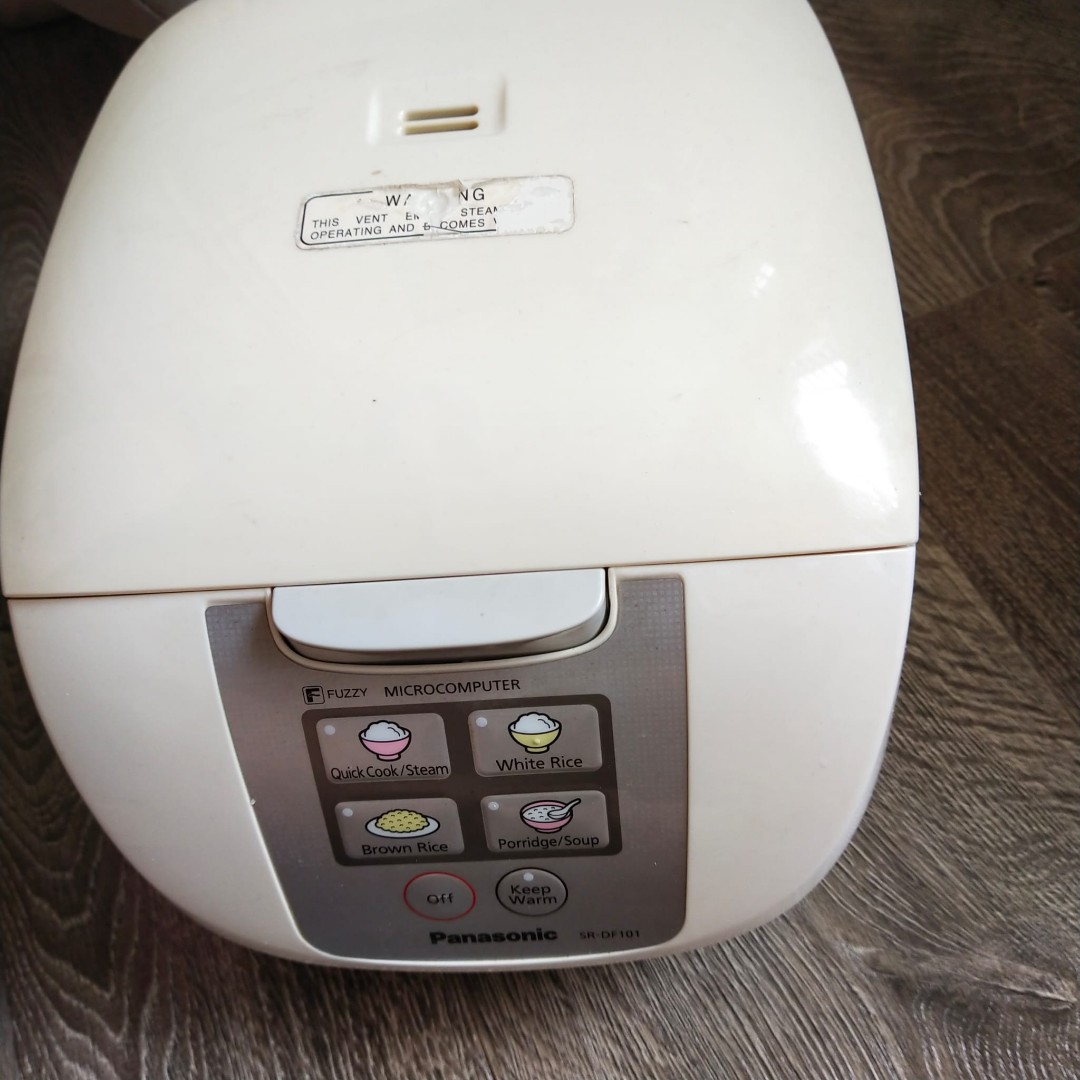 Panasonic SRDF101 Rice cooker, TV & Home Appliances, Kitchen
