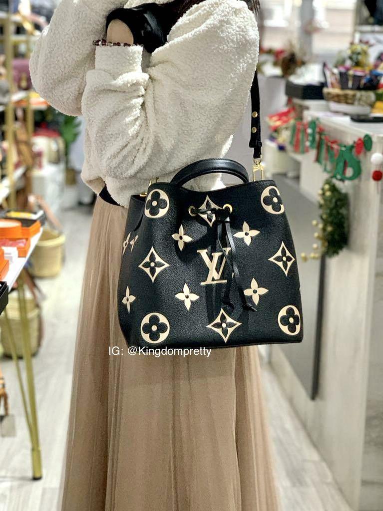 Pre-order LV Louis Vuitton Neonoe Bucket with Pouch Empreinte MM, Luxury,  Bags & Wallets on Carousell
