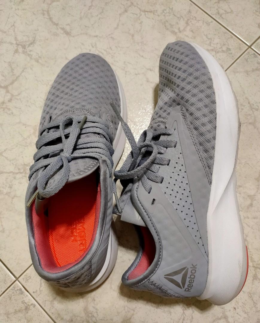 Reebok run cruiser running shoes best sale