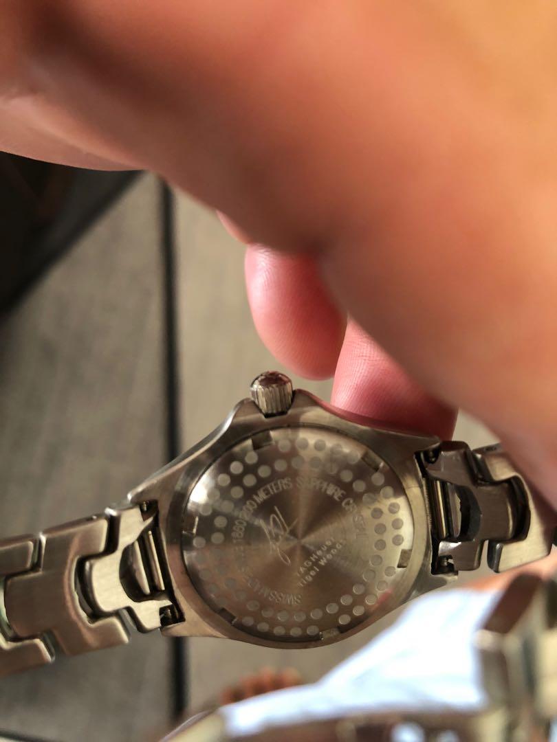 Tag heuer tiger sales woods women's watch