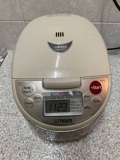 （分類：）位於 。 由 maimaip 提交（商品編號 1133604875，圖片 1）。簡介： 。