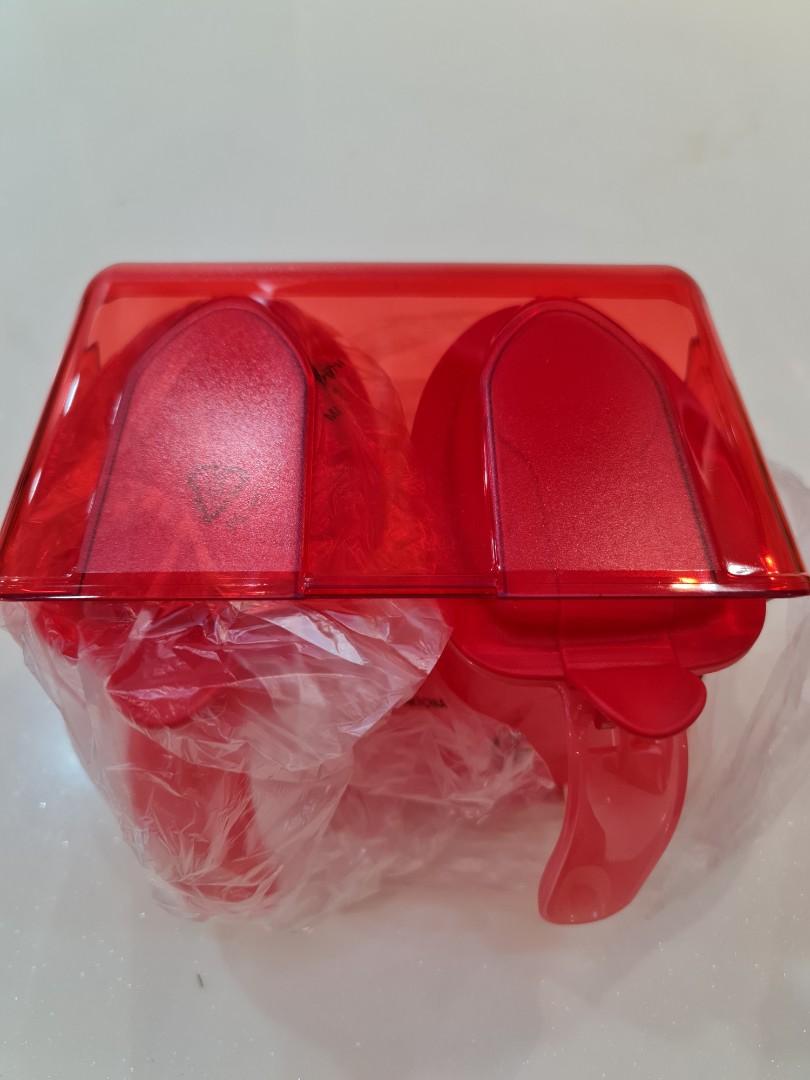 Tupperware condiments containers, Furniture & Home Living, Kitchenware