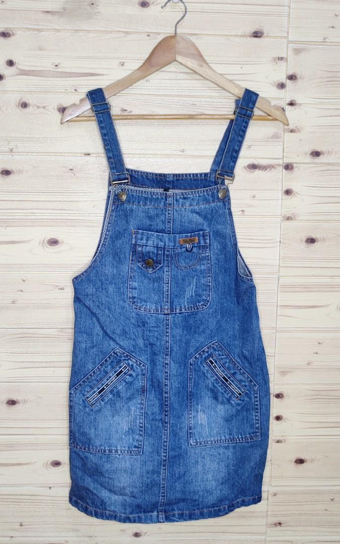 boucle jacket outfit