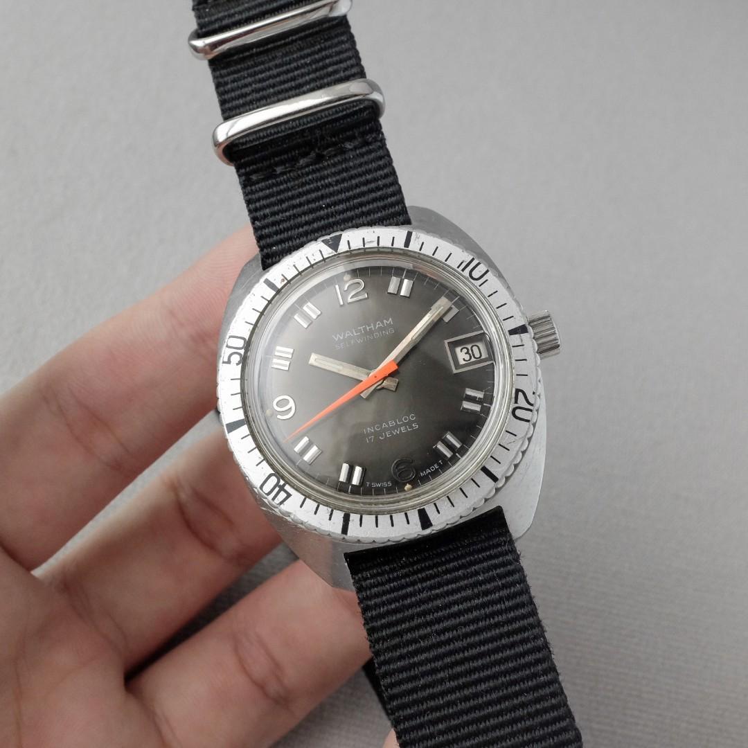 Waltham Automatic Diver Vintage B339 Swiss Watch Circa 1970