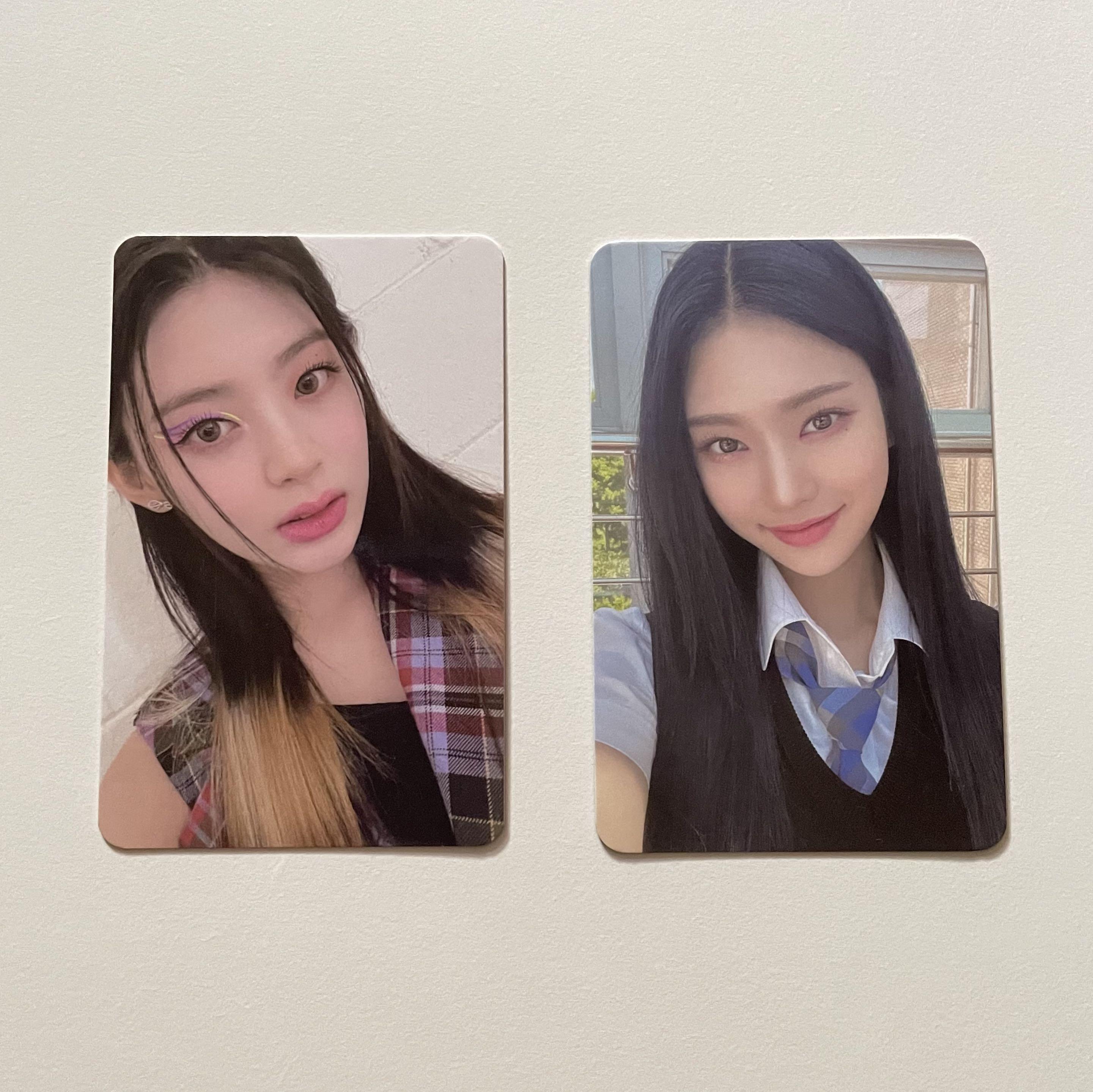 WTT STAYC Stereotype Seeun and Isa Photocards PC, Hobbies & Toys