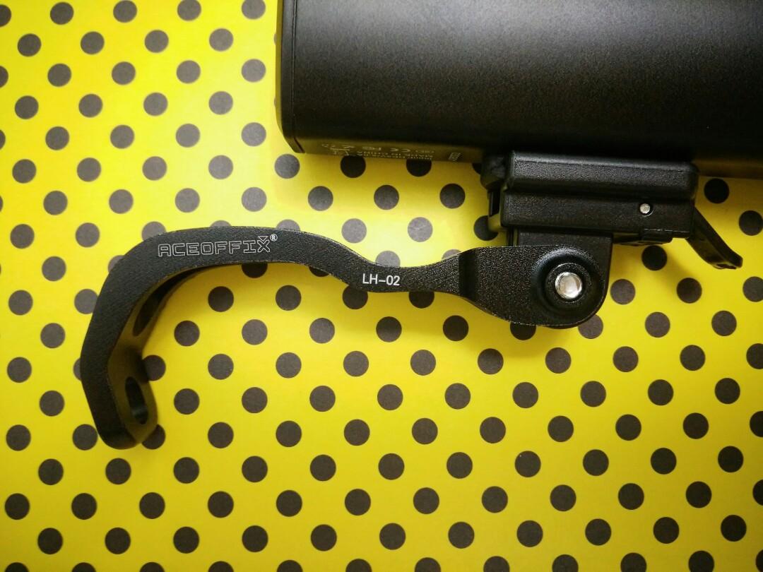 Brompton front light bracket store