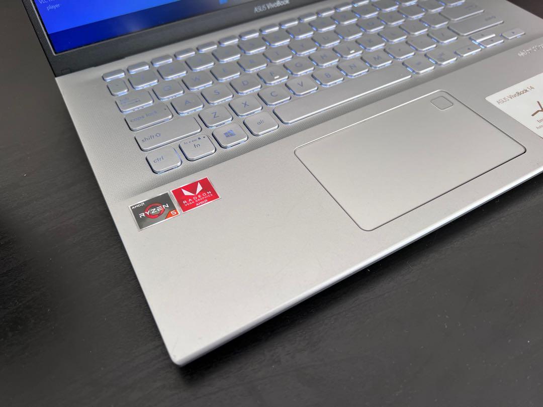 Asus VivoBook 14 Ryzen 5 3500U Vega 8 Graphic 12GB Ram