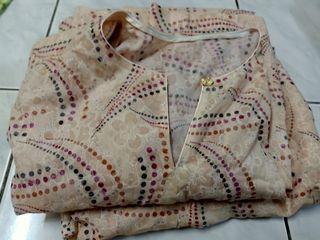 Baju kurung cream