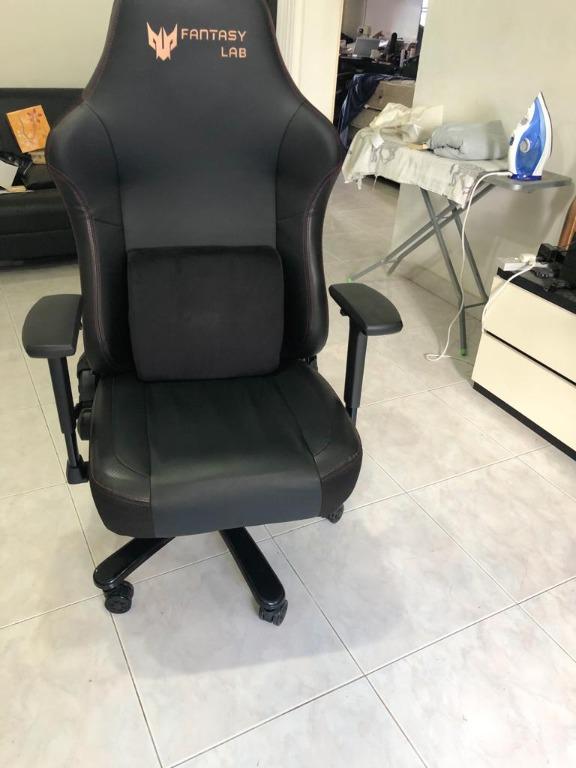Fantasy labs gaming 2025 chair