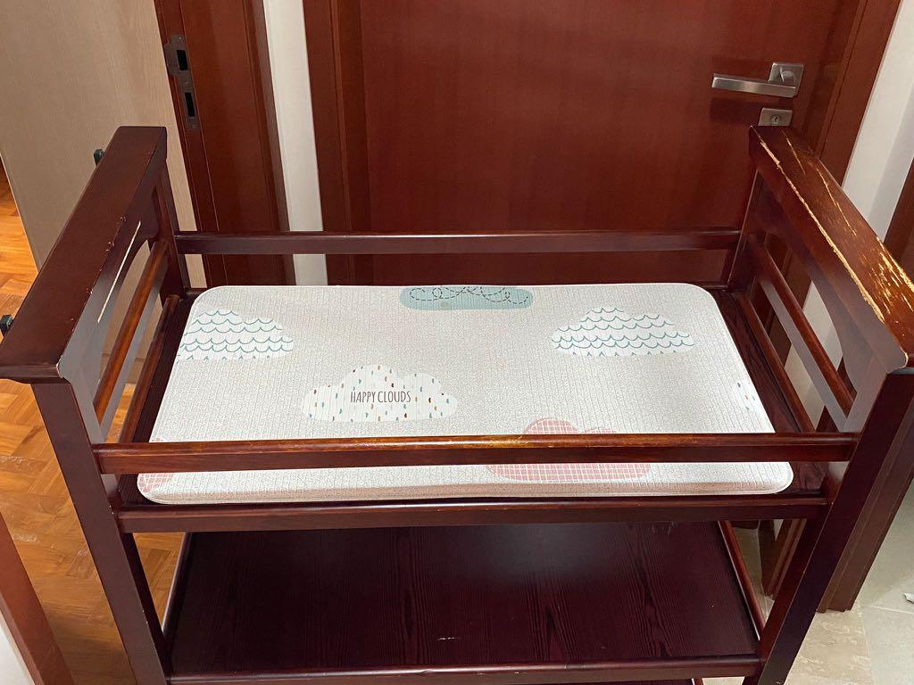 Graco Lauren Changing Table, Babies & Kids, Baby Nursery & Kids