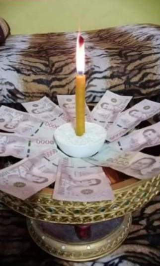X2 Candles Lucky Candle Sticks Money Rich Worship Wealthy For Pray Beeswax Pack 
