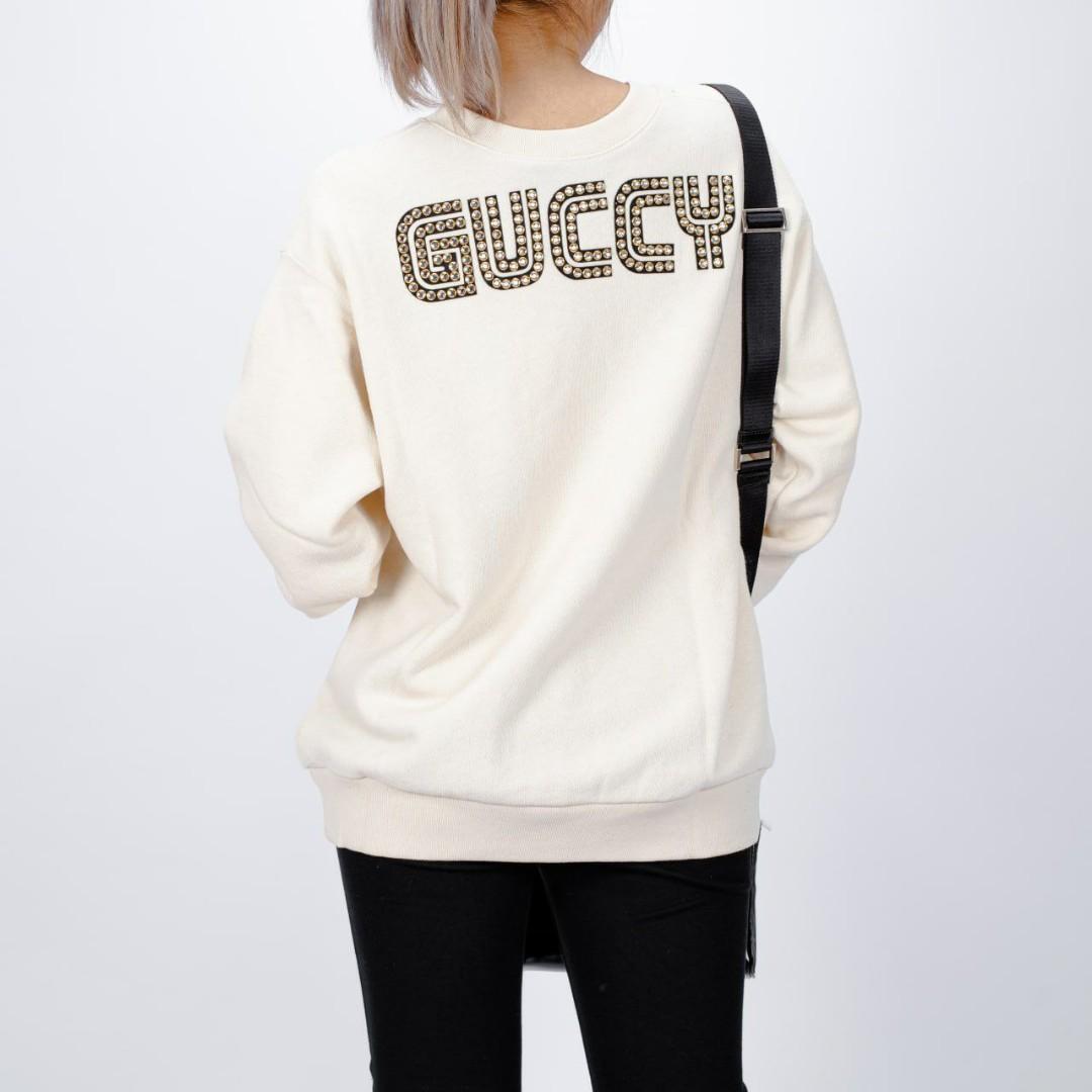 Gucci Maison De L'amour Sweatshirt Color : White, Fesyen Wanita, Pakaian  Wanita, Atasan di Carousell
