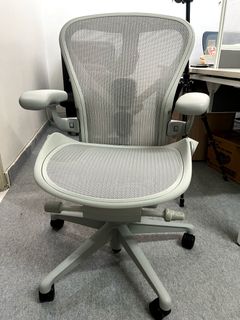 Carousell herman miller hot sale