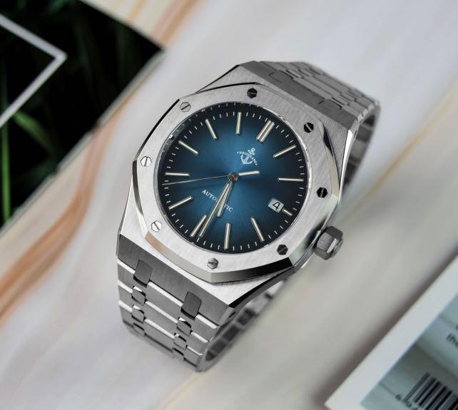Royal oak homage on sale