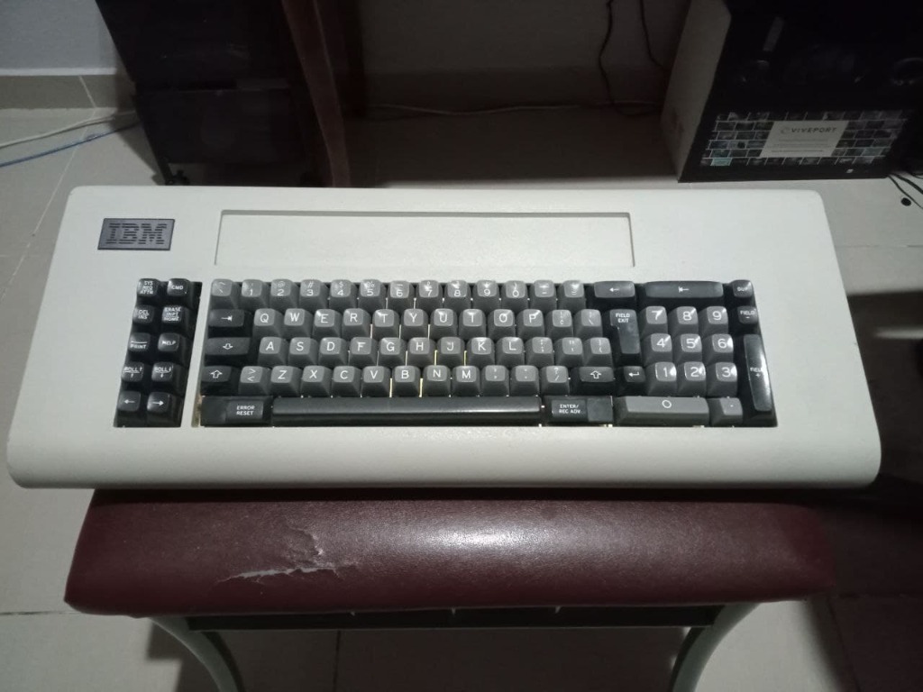 IBM 5251 Beamspring Keyboard USB Converted w/ xwhatsit + Solenoid