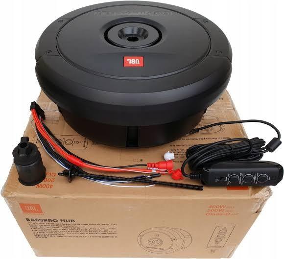 BassPro Hub 11" Spare Tire Subwoofer & 200w Amplifier, Audio, Soundbars, Speakers & Amplifiers on Carousell