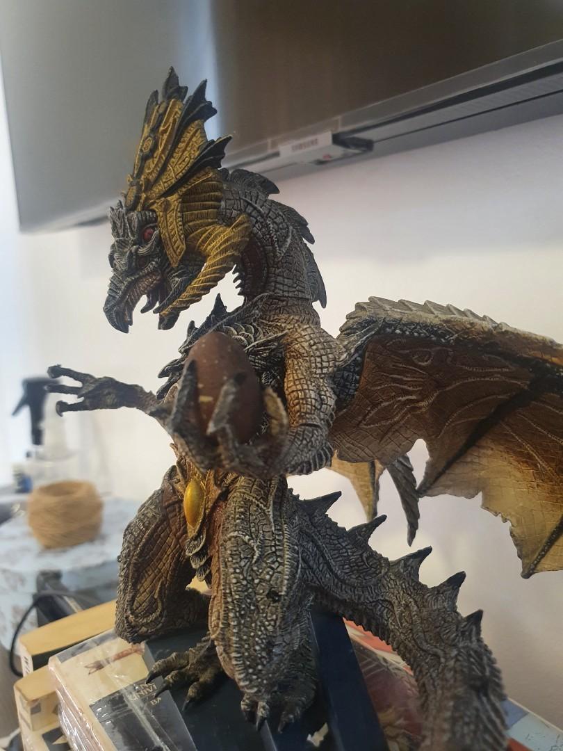 King Draako, McFarlane Dragons (Category: Figurines & Statues) located in Quezon City. Submitted by r.diaz (Listing ID 1133800049, Image 1). Description: Up for sale is the legendary King Draako, from series 1 of the McFarlane Dragons toy line. Released way back in 2008, King Draako is the centerpiece of any dragon collectors display cabinet. Item is in good condition, though it is a bit sticky from the Philippine humid conditions. Never played w