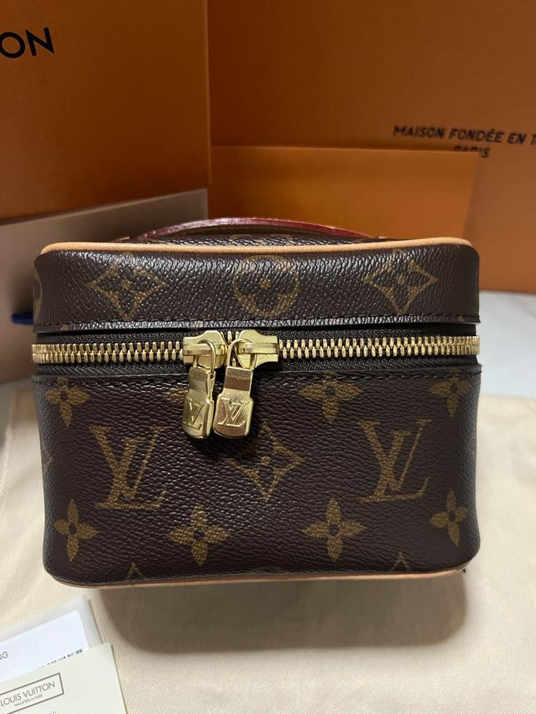 louis vuitton m44936 nice nano toiletry pouch monogram canvas gold  hardware, with 3rd party strap & dust cover