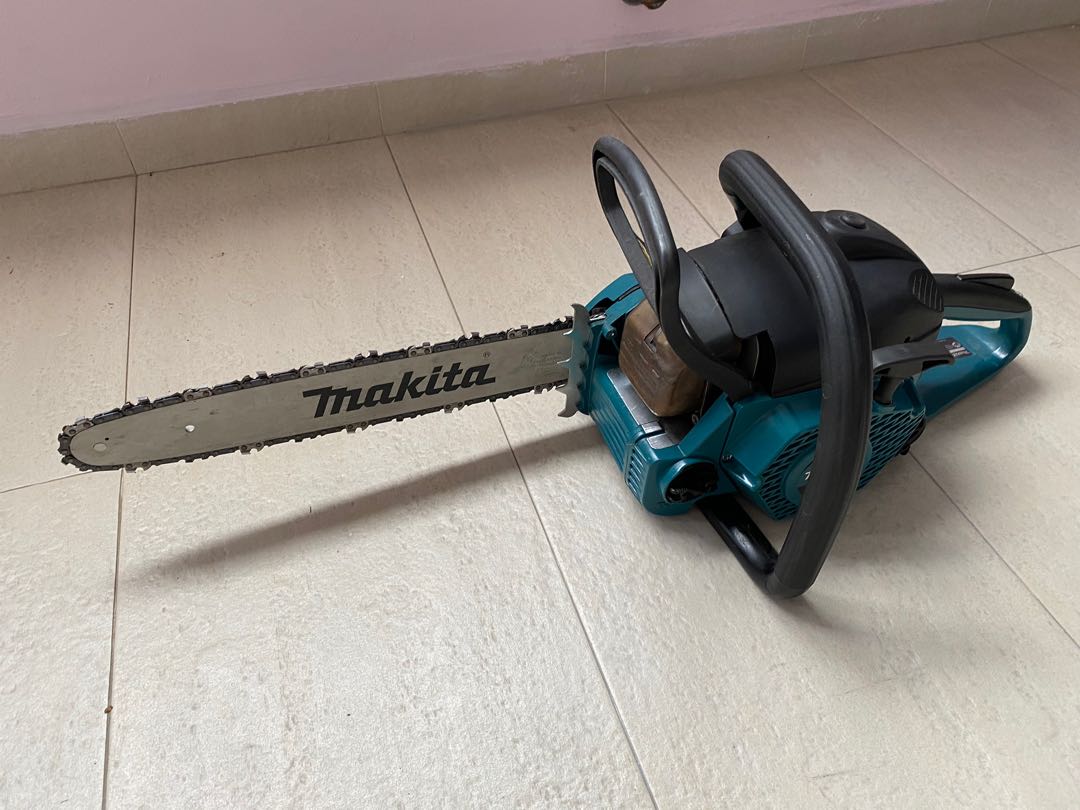 Makita EA3201S 14” petrol chainsaw, Furniture & Home Living, Home