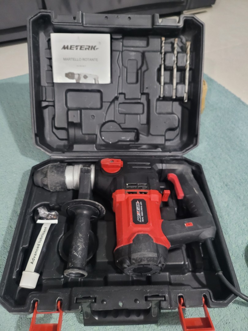 Meterk hammer drill outlet