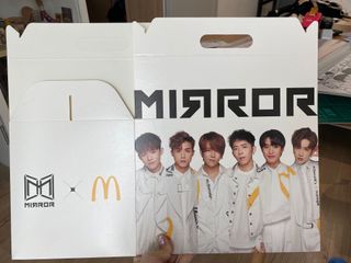 （分類：）位於 。 由 mmonjoyce 提交（商品編號 1133824072，圖片 1）。簡介： 。