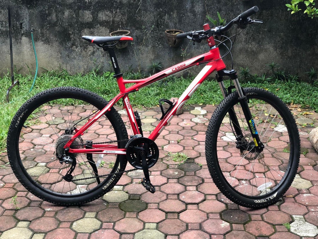 MOB CX559 Medium shimano altus 3x9 GS Sports Equipment