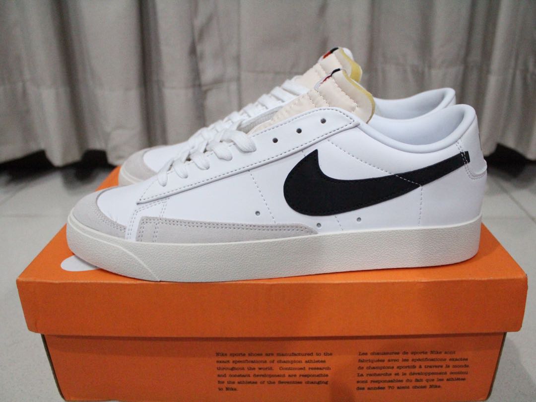 blazer 77 black white