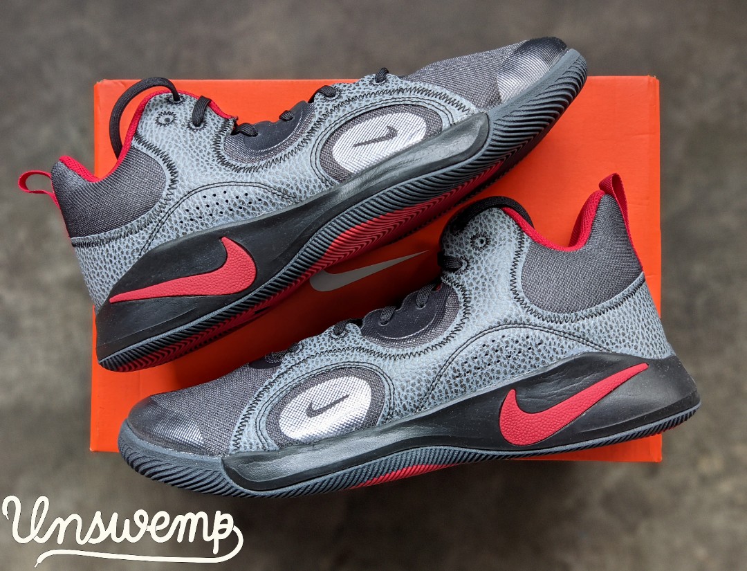 Nike fly by online ii