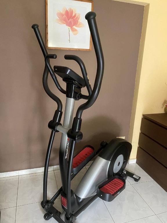 Reebok astroride a6 cross trainer best sale