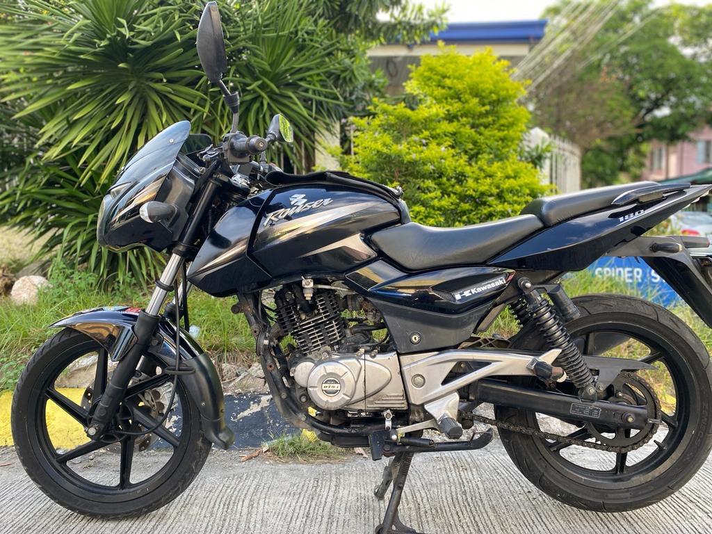Kawasaki rouser 180 store price