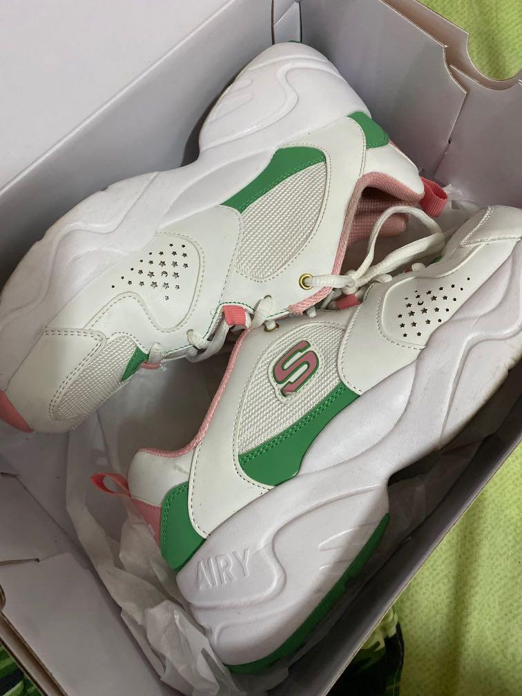 Skechers X Sailor Moon Sailor Jupiter pink and green Women s