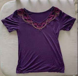 (Category: ) located in . Submitted by cinnamonclothes (Listing ID 1133806243, Image 1). Description: .