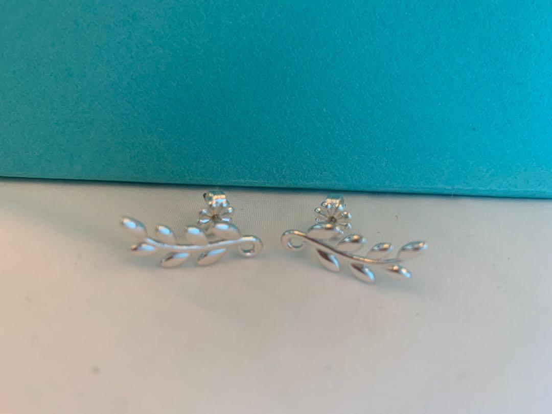 Tiffany olive leaf outlet climber earrings
