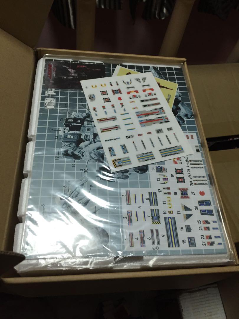 Transformers Toyworld Grant TWH04G Grand Maximus Fortress Headmaster