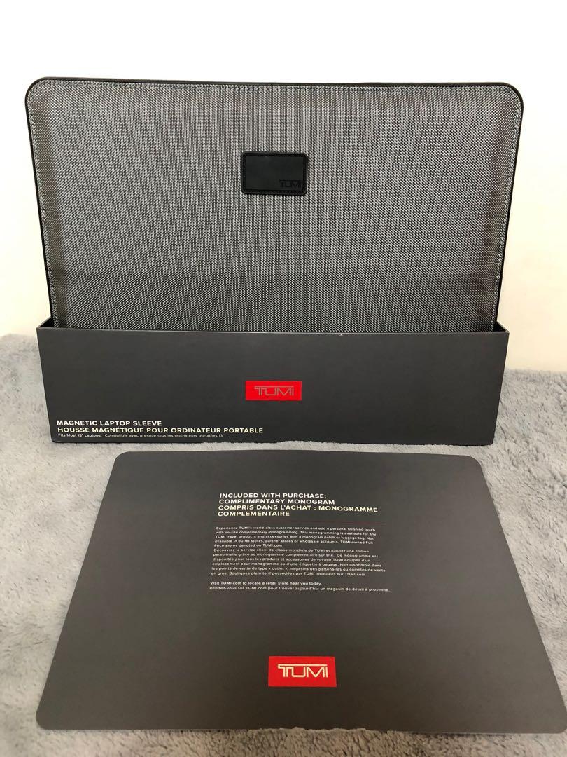 Tumi 13 Slim Solutions Magnetic Laptop Sleeve Cover Grey Black