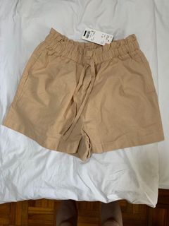 (Category: ) located in . Submitted by clothes_forless (Listing ID 1133813193, Image 1). Description: .