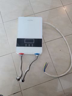 （分類：）位於 。 由 nannou_d 提交（商品編號 1133798883，圖片 1）。簡介： 。
