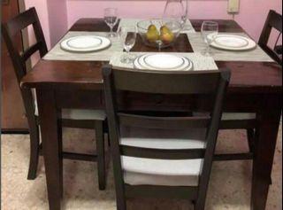 Wooden Dining Table Set  offer me nego