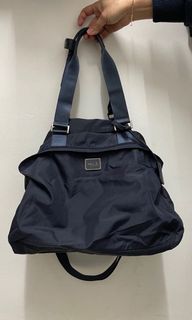 （分類：）位於 。 由 nomoneyki 提交（商品編號 1134110381，圖片 1）。簡介： 。