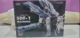 Arcadia Macross Robotech 1/3000 SDF-1 (Super Dimension Fortress) Complete BIB Original